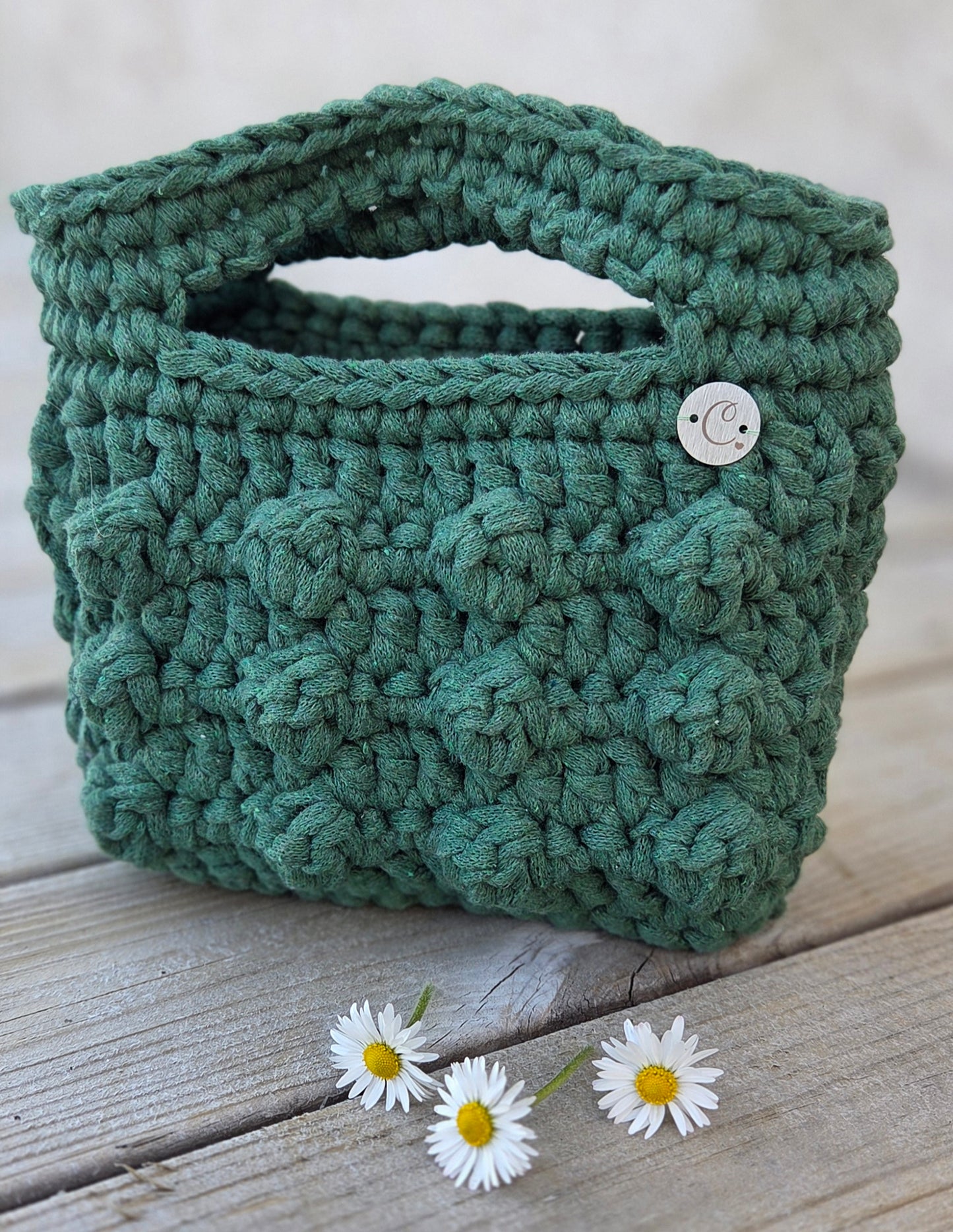 Chunky bubbles Dark green Medium