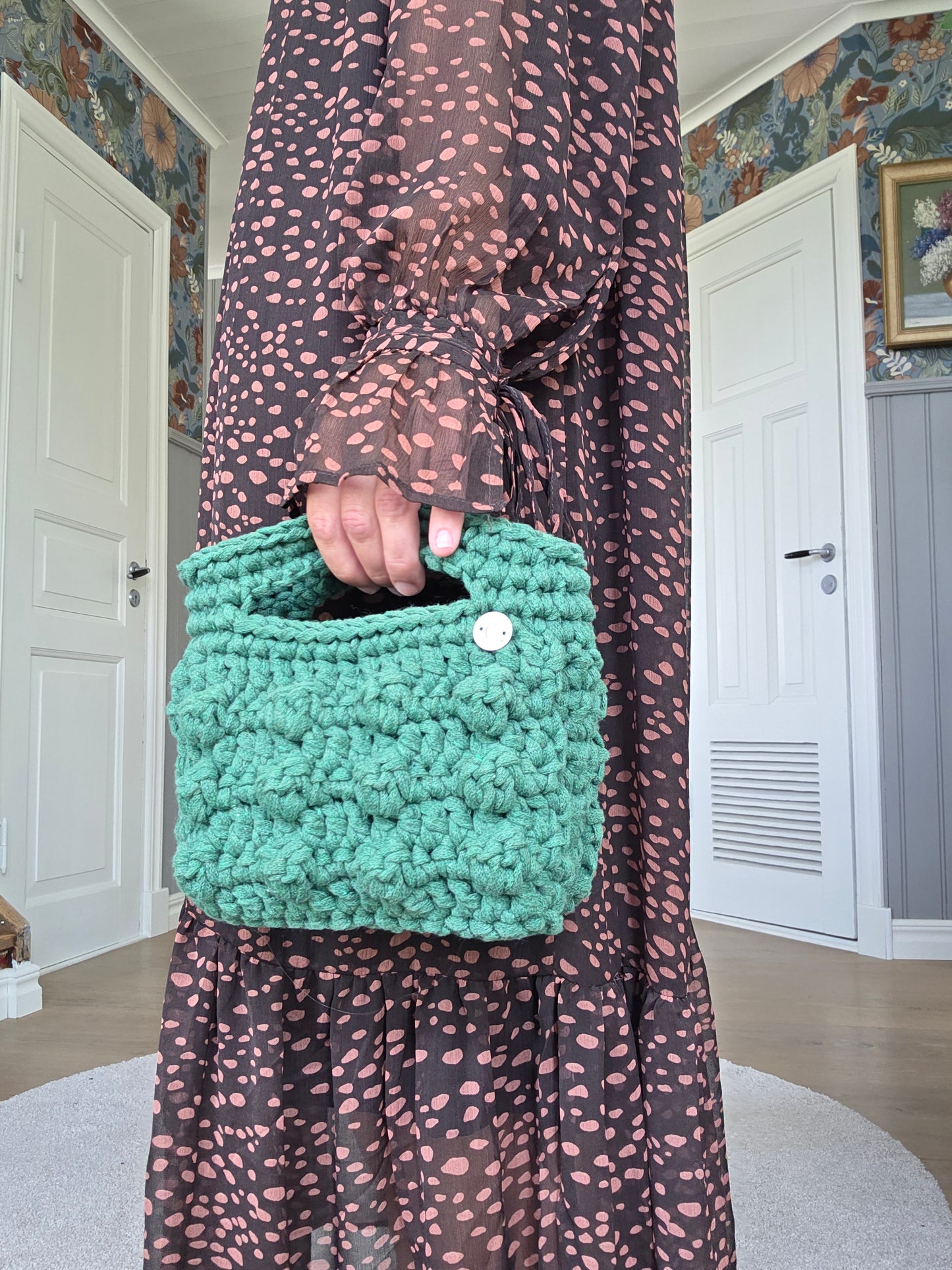 Chunky bubbles Dark green Medium